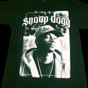 Snoop Dogg t shirt
